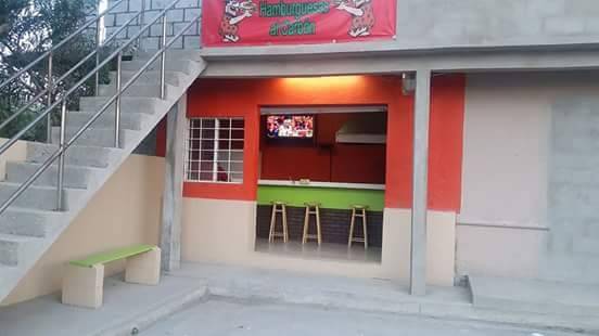 Burgerama Natura | restaurant | Natura Seccion Bosques, Tijuana, B.C., Mexico | 016641196960 OR +52 664 119 6960