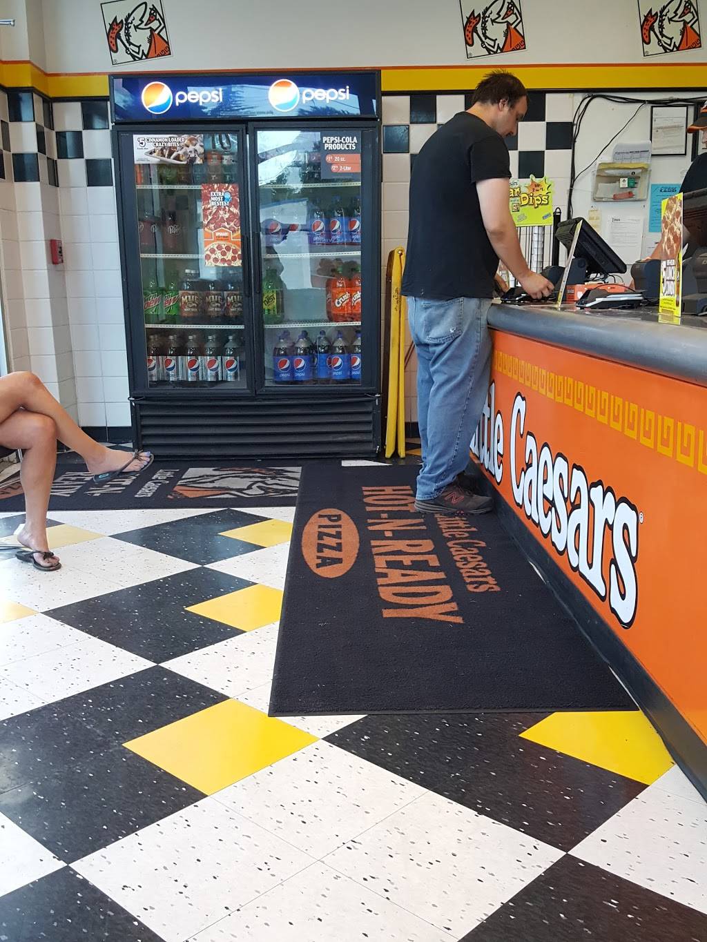 Little Caesars Pizza | meal takeaway | 1107 N Callow Ave, Bremerton, WA 98312, USA | 3603730434 OR +1 360-373-0434