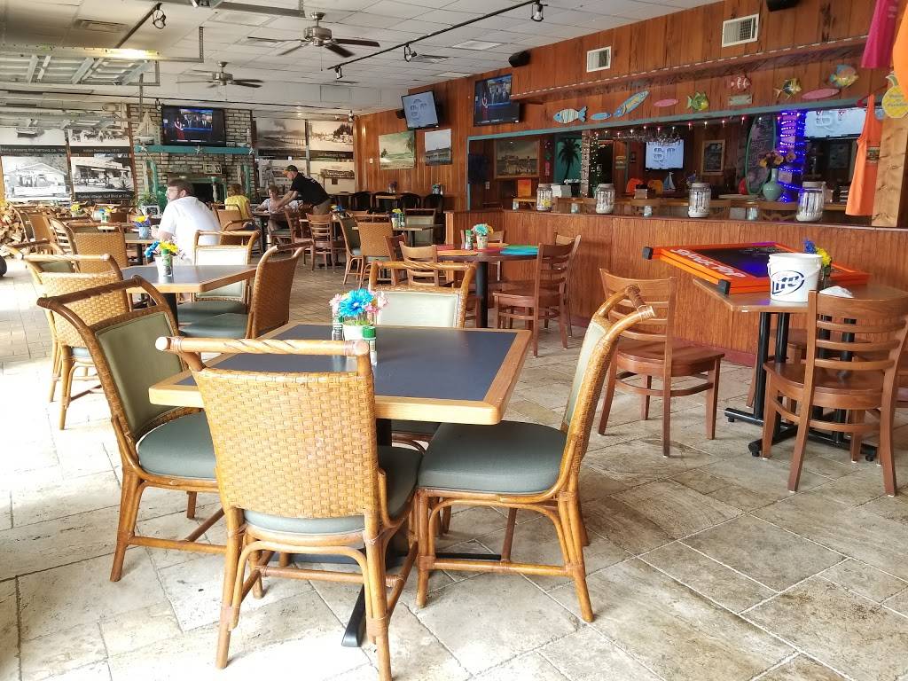 18 On The Rocks | restaurant | 2405 Gulf Blvd, Indian Rocks Beach, FL 33785, USA | 7275965633 OR +1 727-596-5633