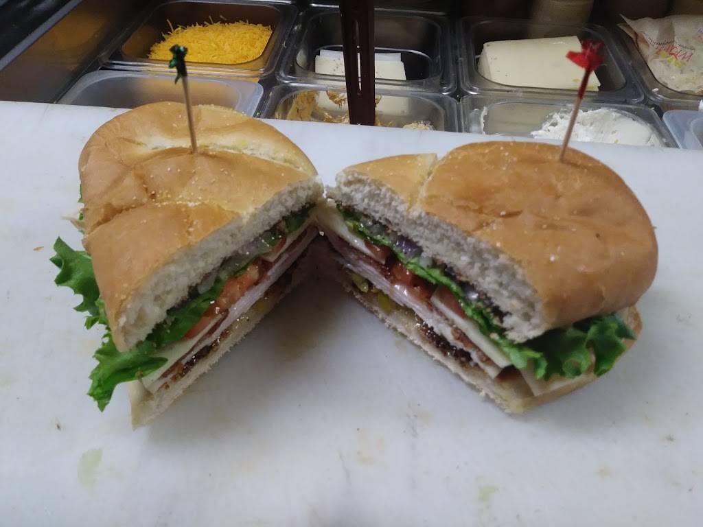 Wraptitude Gourmet Wraps, Burgers & Beers | restaurant | 67441 E Sunset Hwy, Welches, OR 97067, USA | 5036220893 OR +1 503-622-0893