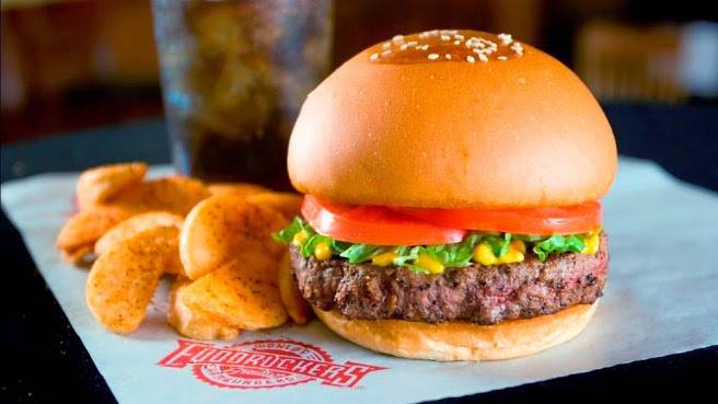 Fuddruckers | restaurant | 7750 Tidewater Dr Suite 301, Norfolk, VA 23505, USA | 7572275334 OR +1 757-227-5334