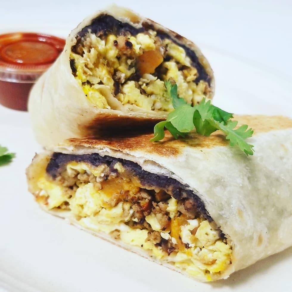 Dona’s Pizza | meal takeaway | 201 St Charles Ave 2nd floor, New Orleans, LA 70170, USA | 5042155559 OR +1 504-215-5559