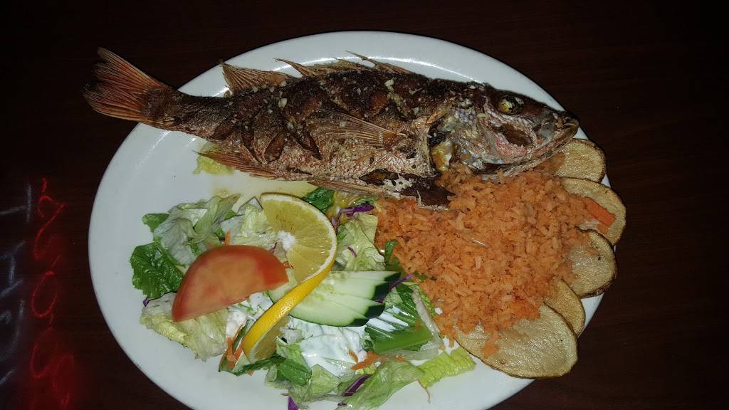 Mariscos Mi Mazatlán | restaurant | 5601 E 22nd St, Tucson, AZ 85711, USA | 5207902888 OR +1 520-790-2888