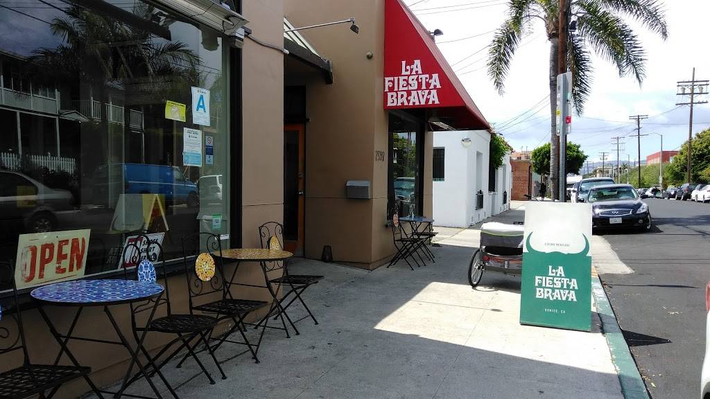 La Fiesta Brava | restaurant | 259B Hampton Dr, Venice, CA 90291, USA | 3103998005 OR +1 310-399-8005