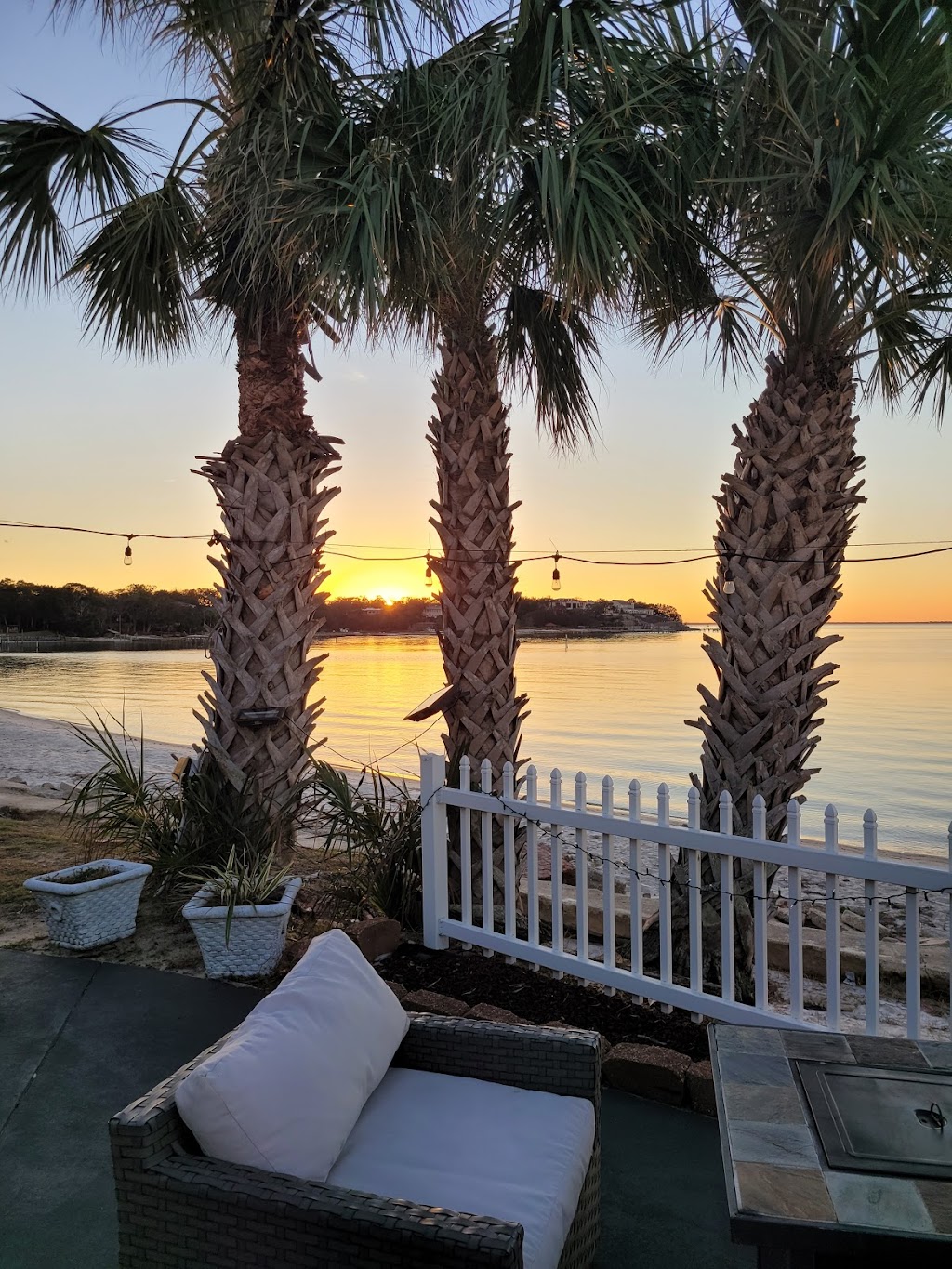 Lillos Tuscan Grille | restaurant | 51 Gulf Breeze Pkwy, Gulf Breeze, FL 32561, USA | 8506778977 OR +1 850-677-8977