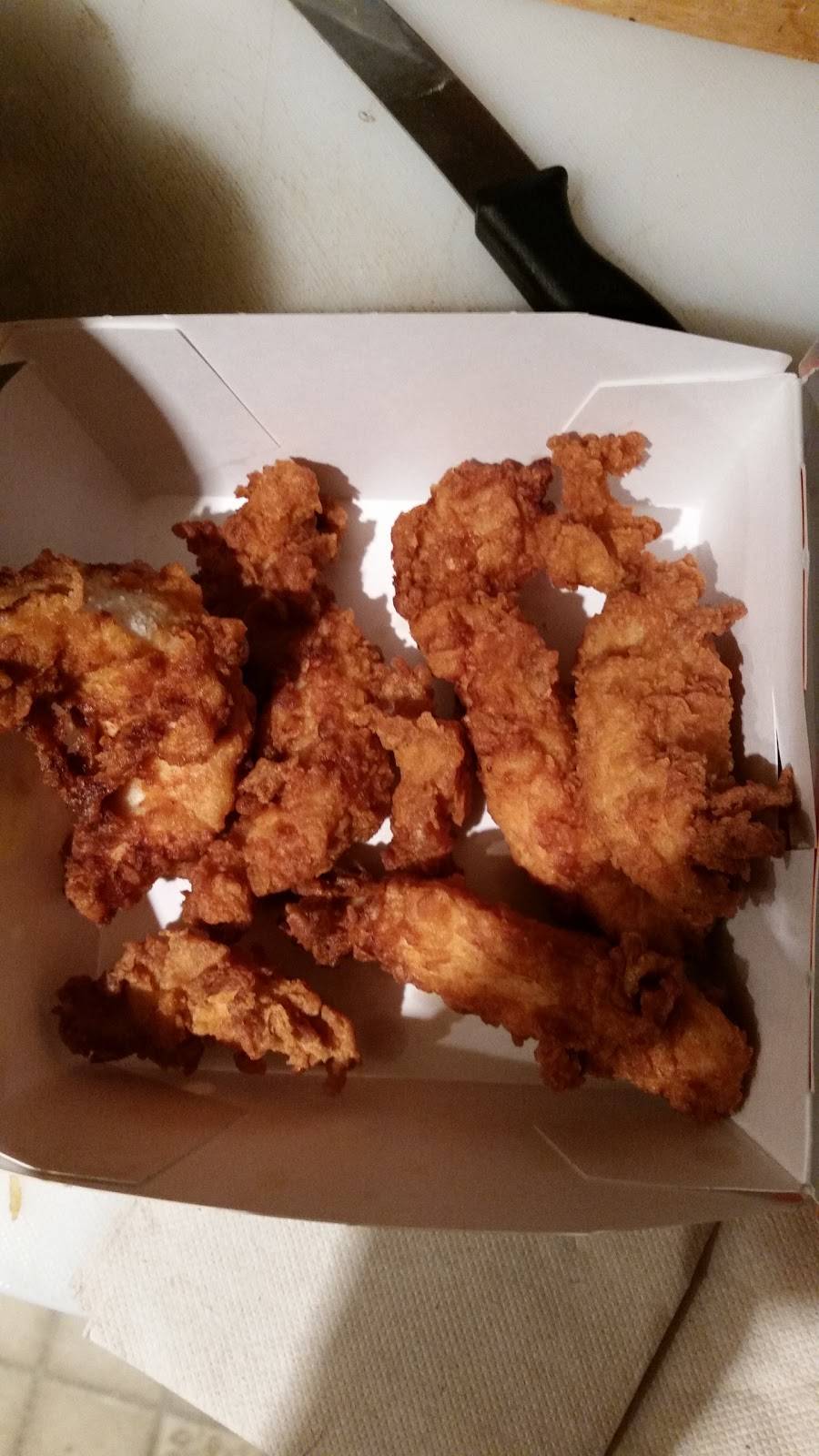 Carls Jr. | restaurant | 7201 Carson Blvd, Long Beach, CA 90808, USA | 5626270979 OR +1 562-627-0979