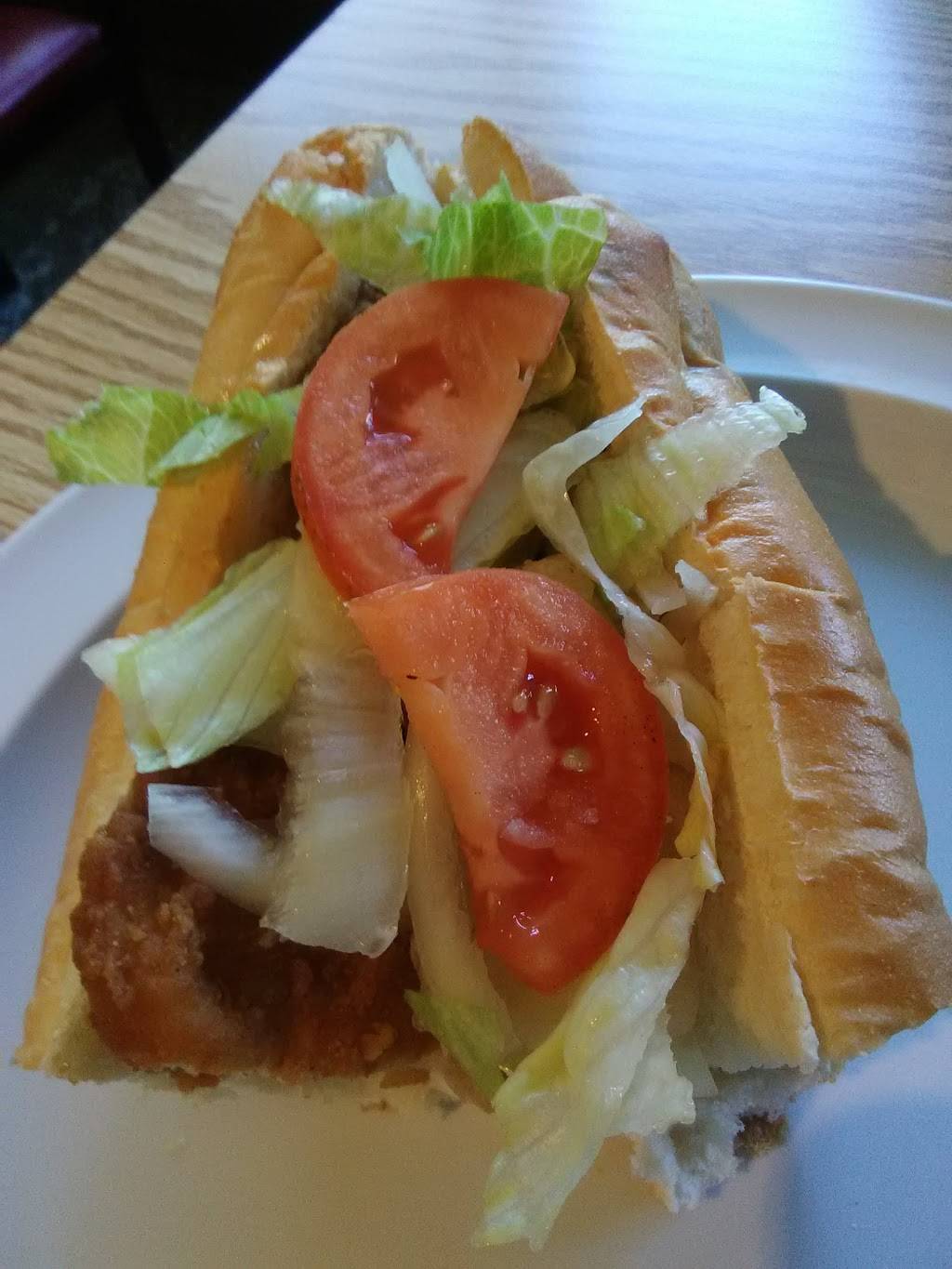 Teddys Pizza & Subs | restaurant | 9 E Federal St, Middleburg, VA 20117, USA | 5406878880 OR +1 540-687-8880