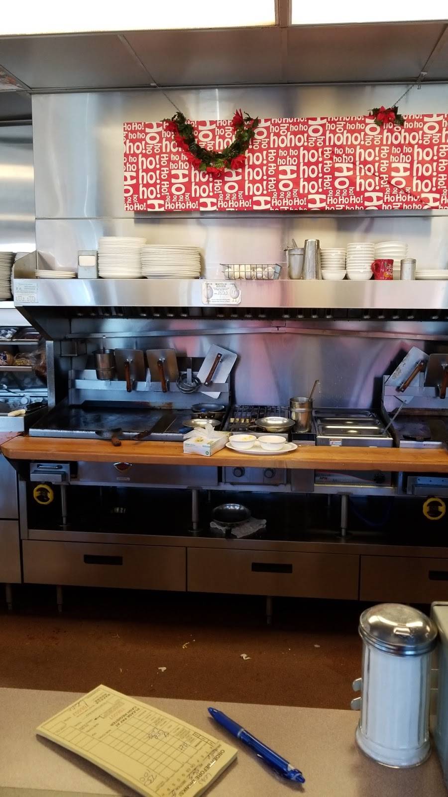 Waffle House | meal takeaway | 608 North US-17 BUS, Surfside Beach, SC 29575, USA | 8438391408 OR +1 843-839-1408