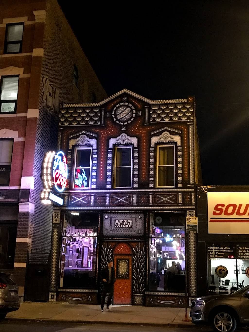 Fry the Coop | restaurant | 1529 W Chicago Ave, Chicago, IL 60642, USA | 3126006198 OR +1 312-600-6198