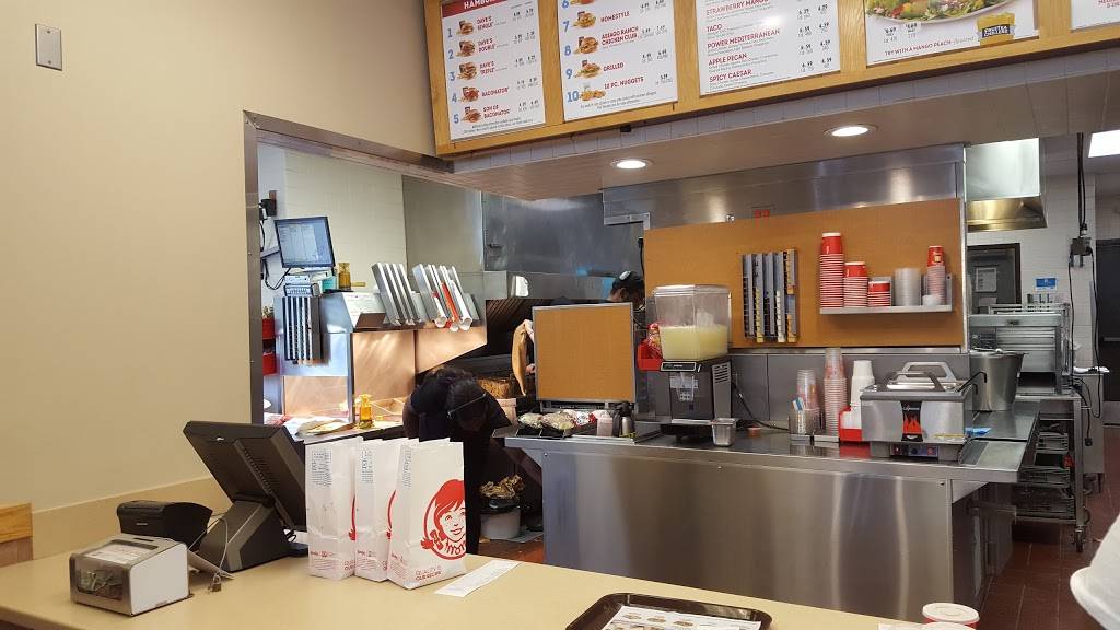 Wendys | restaurant | 1012 W Dekalb St, Camden, SC 29020, USA | 8034328924 OR +1 803-432-8924