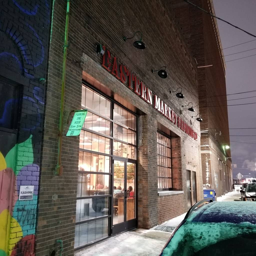 Eastern Market Brewing Co | restaurant | 2515 Riopelle St, Detroit, MI 48207, USA | 3135025165 OR +1 313-502-5165