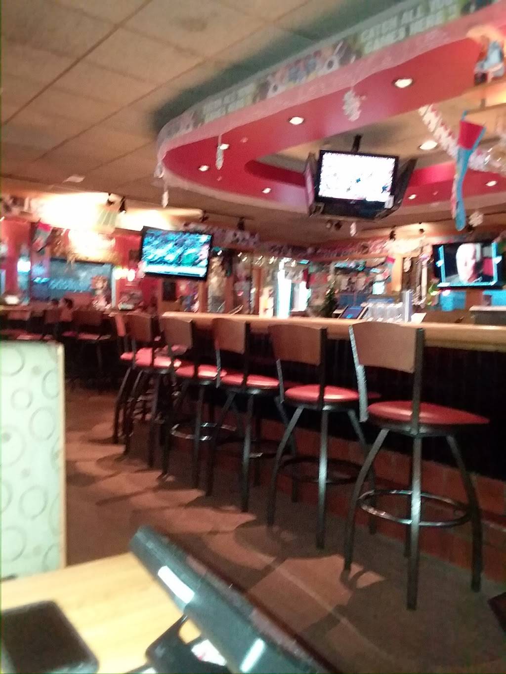 Applebees Grill + Bar | restaurant | 3145 Middle Country Rd, Lake Grove, NY 11755, USA | 6314672445 OR +1 631-467-2445