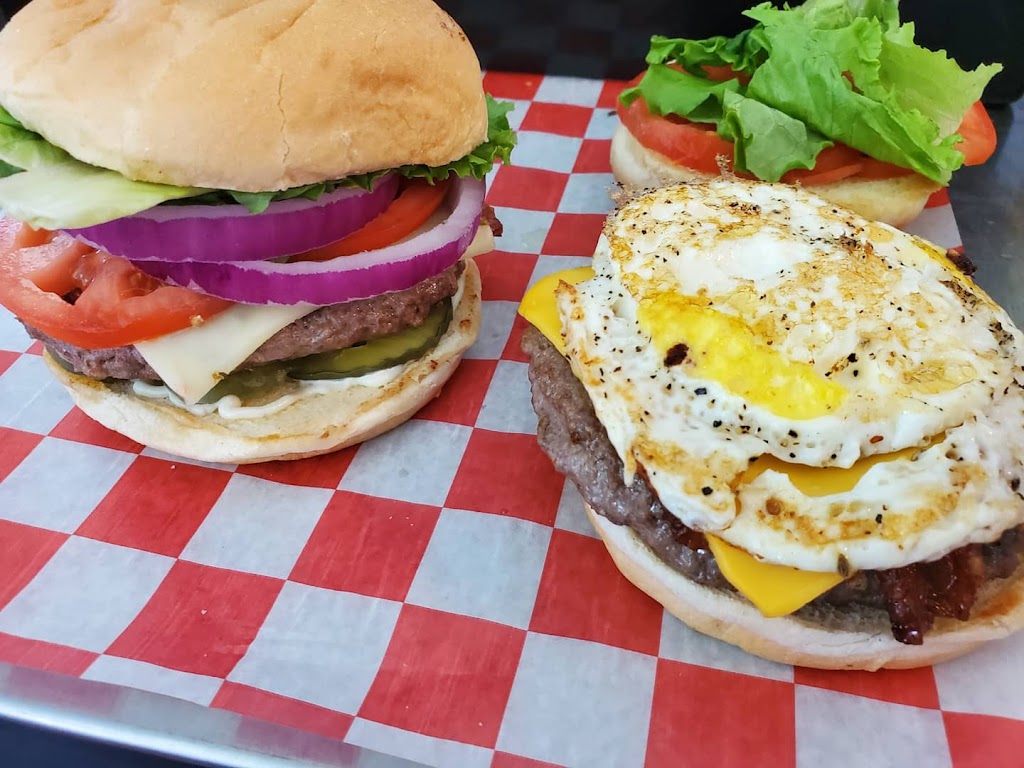 Christinas Little Red Food Truck | restaurant | 10186 Camp St, Dover, AR 72837, USA | 4794539429 OR +1 479-453-9429