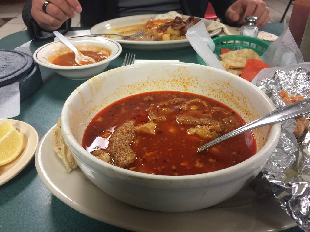 Las Delicias Tacos #2 | restaurant | 1901 W Commerce St, San Antonio, TX 78207, USA | 2102231800 OR +1 210-223-1800