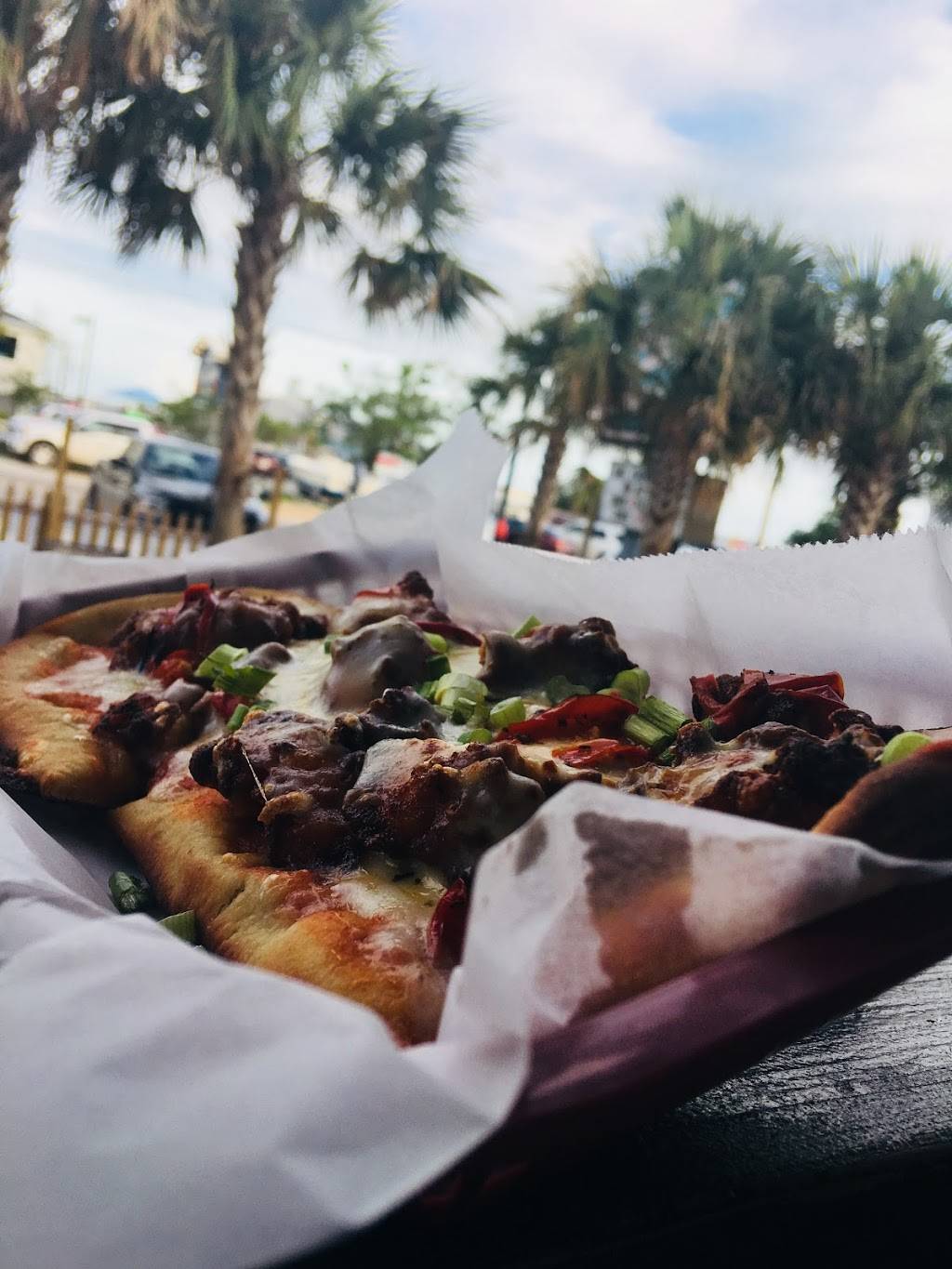 The Grille at Crooked Floor Tavern | restaurant | 4078 US-17 BUS, Murrells Inlet, SC 29576, USA | 8436515551 OR +1 843-651-5551