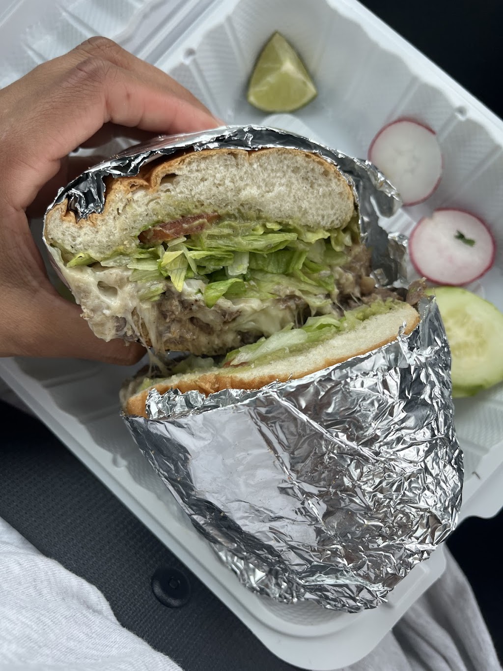 TacoNMadre | restaurant | 16210 S Frederick Ave, Gaithersburg, MD 20877, USA | 2405077149 OR +1 240-507-7149