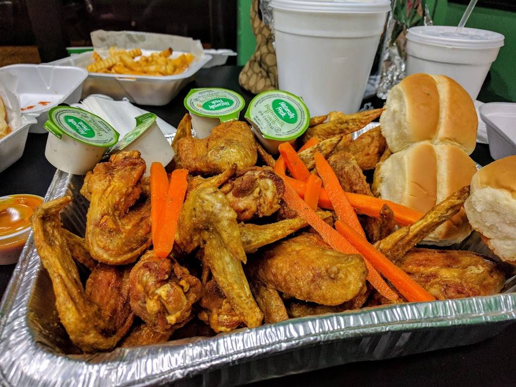 Chicken Coop | restaurant | 7164 Hacks Cross Rd #120, Olive Branch, MS 38654, USA | 6628954848 OR +1 662-895-4848