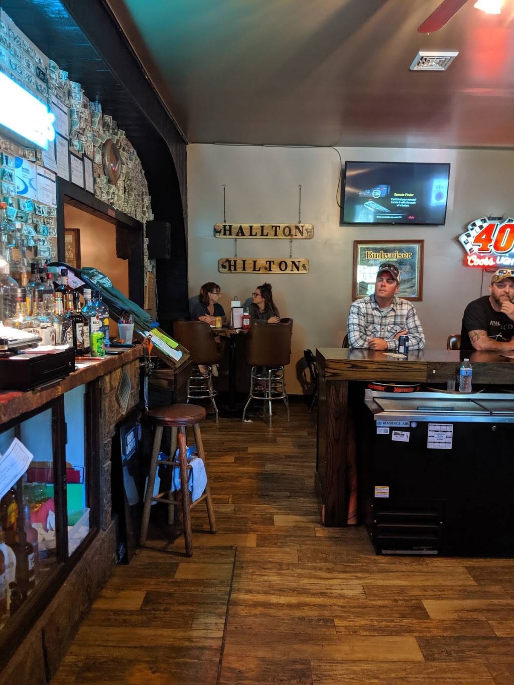 Hallton Hilton | restaurant | 14407 River Rd, Sigel, PA 15860, USA | 8147766798 OR +1 814-776-6798