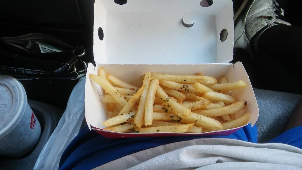 Jack in the Box | restaurant | 4751 El Cajon Blvd, San Diego, CA 92115, USA | 6195836942 OR +1 619-583-6942