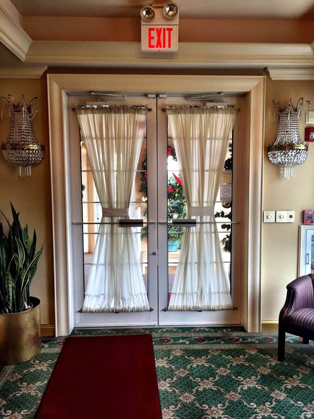 Alpine Banquet House | restaurant | 11141 W Roosevelt Rd, Westchester, IL 60154, USA | 7084098640 OR +1 708-409-8640