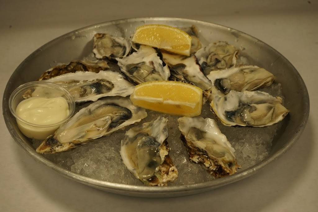 Crimson Crab- Cajun seafood and Bar | restaurant | 3851 Vincennes Rd, Indianapolis, IN 46268, USA | 3172807800 OR +1 317-280-7800