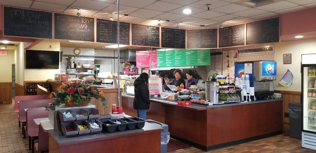 Raspberry Deli | restaurant | 7304 Parkway Dr Ste B, Hanover, MD 21076, USA | 4107120222 OR +1 410-712-0222