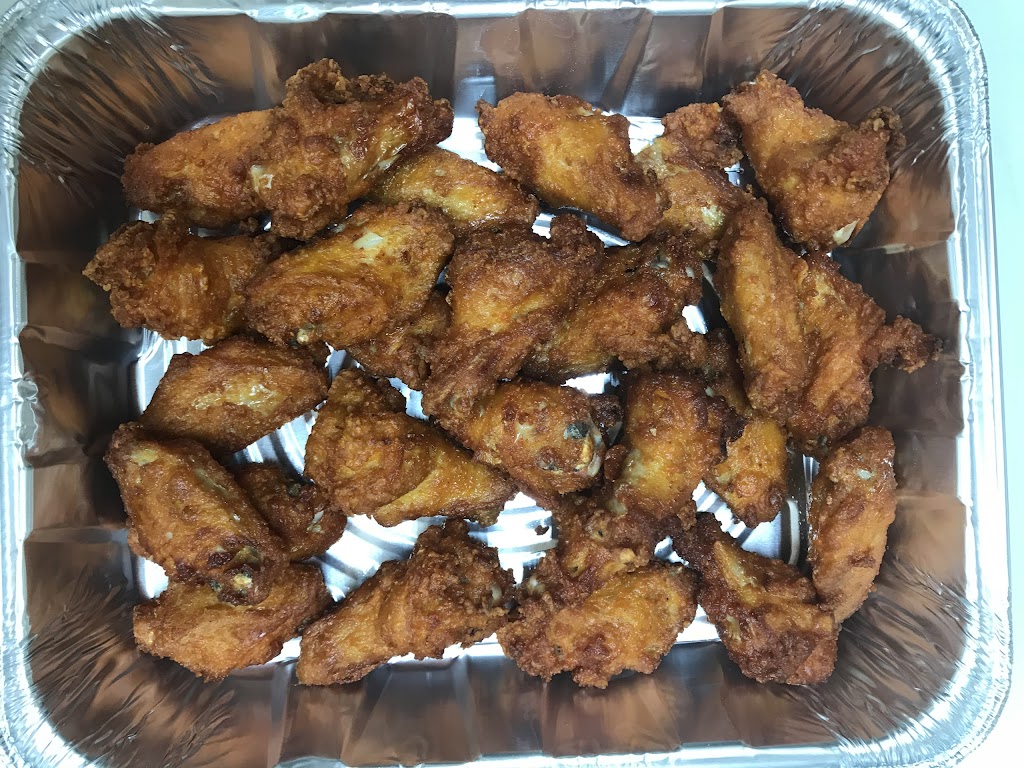 Vinnys Restaurant & Pizza | restaurant | 22 Ferry St, Newark, NJ 07105, USA | 9733443999 OR +1 973-344-3999