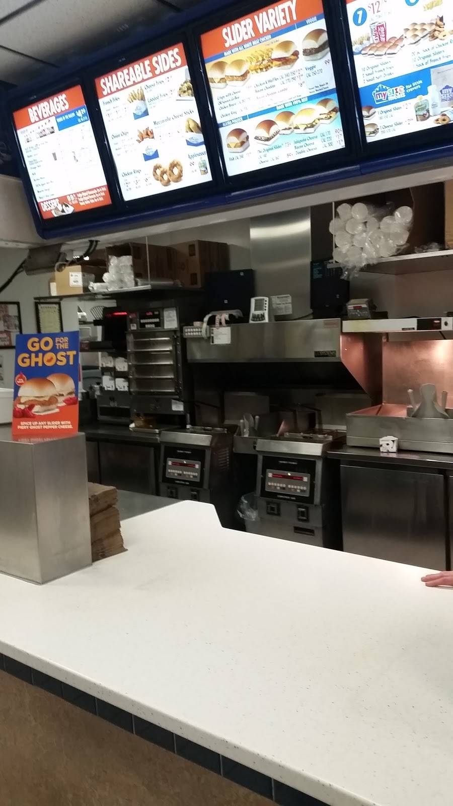 White Castle | restaurant | 630 Birk Rd, Martinsville, IN 46151, USA | 7653499750 OR +1 765-349-9750