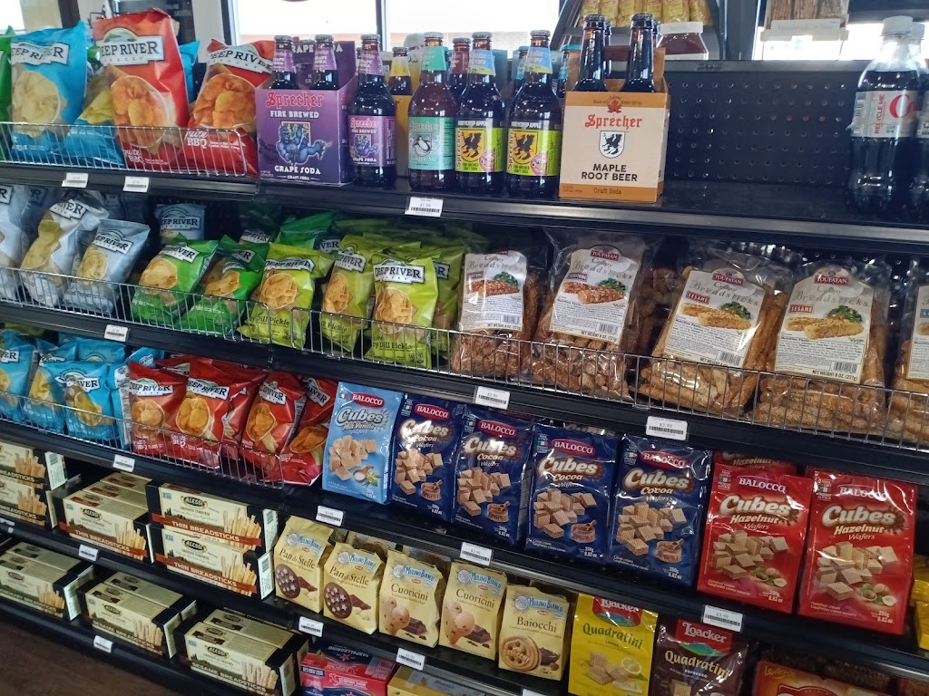 Adams Sandwich Shop | restaurant | 4405 W Elm St, McHenry, IL 60050, USA | 8153222649 OR +1 815-322-2649