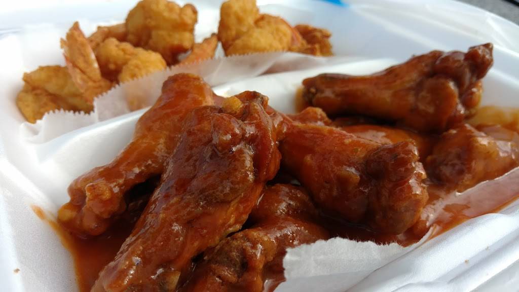 Tunis Seafood Wings Subs | restaurant | 290 Blanding Blvd, Orange Park, FL 32073, USA | 9045794567 OR +1 904-579-4567