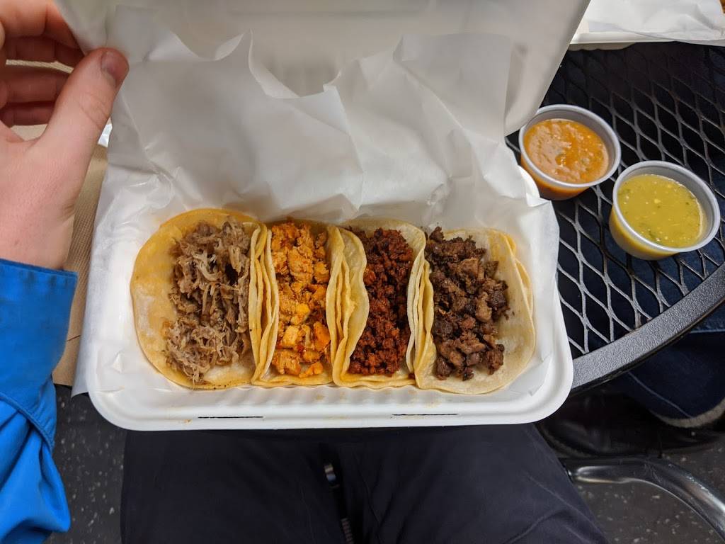 El Balcon | restaurant | 326 Pacific Ave, Bremerton, WA 98337, USA | 3608131617 OR +1 360-813-1617