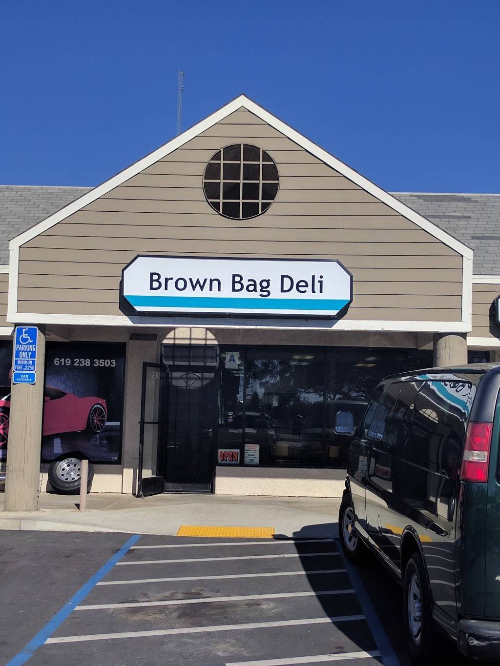 Brown Bag Deli | restaurant | 3280 Main St, San Diego, CA 92113, USA | 6192311800 OR +1 619-231-1800