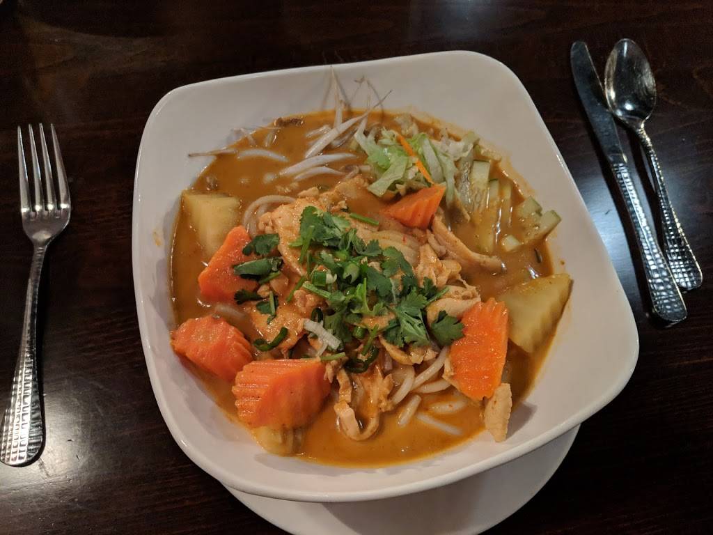 Hibiscus | restaurant | 1600 E Woodlawn Rd #150, Charlotte, NC 28209, USA | 9802564380 OR +1 980-256-4380