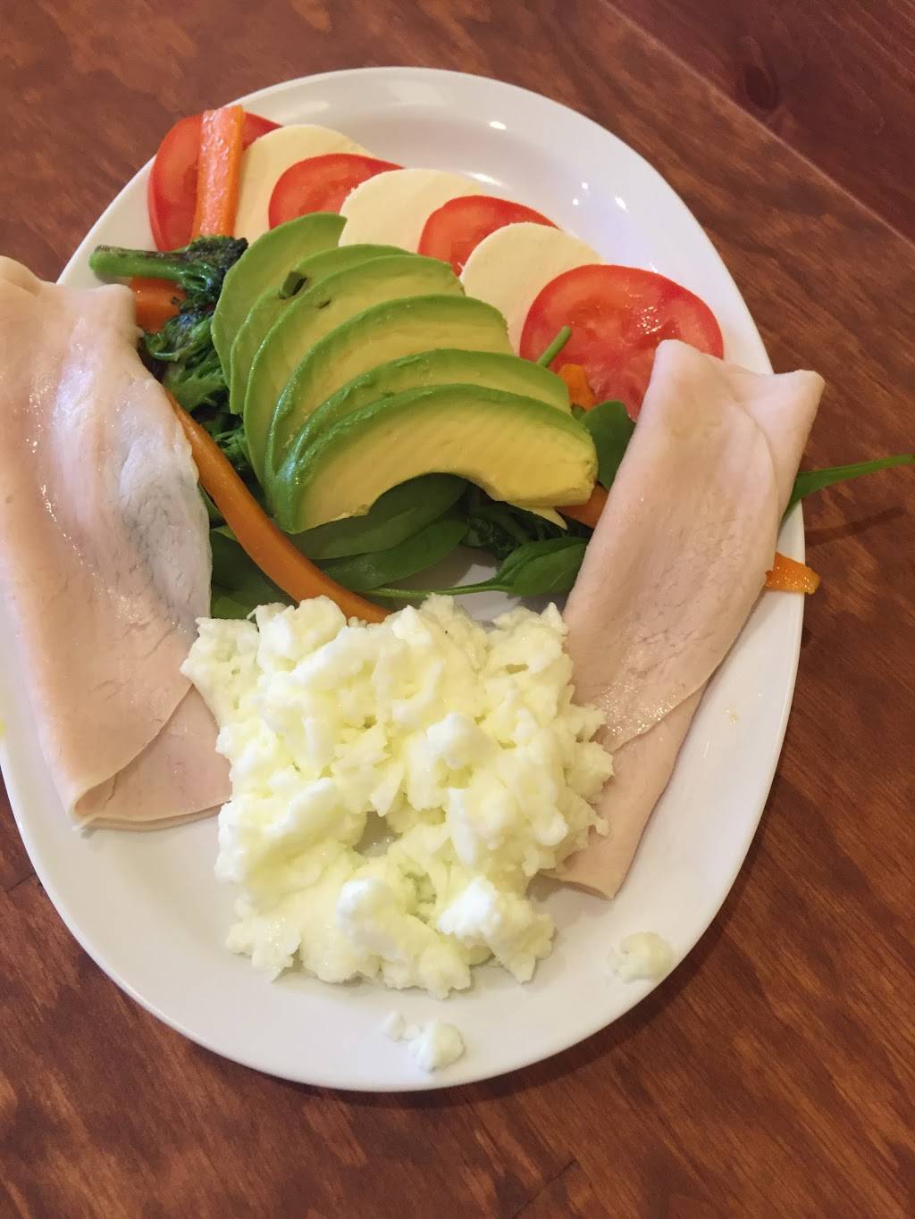 Andreas Coffee Shop | restaurant | 5870 Melrose Ave #6, Los Angeles, CA 90038, USA | 3238484271 OR +1 323-848-4271