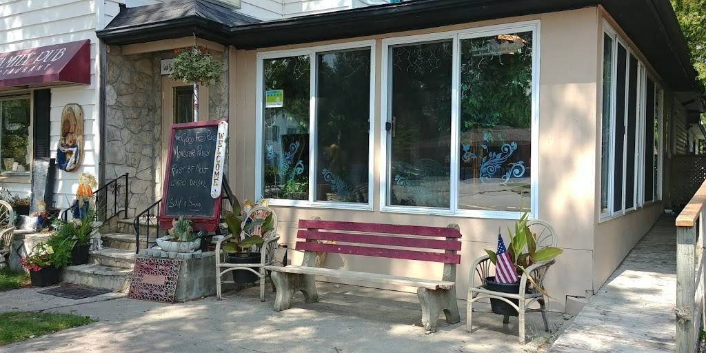 Drifters Inn | restaurant | 114 King St W, Harrow, ON N0R 1G0, Canada | 5197389303 OR +1 519-738-9303