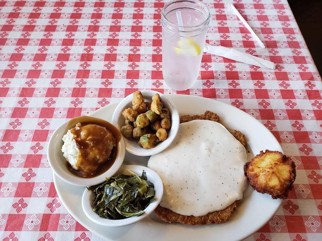 The Mason Jar | restaurant | 1936 S College St, Auburn, AL 36832, USA | 3347340270 OR +1 334-734-0270