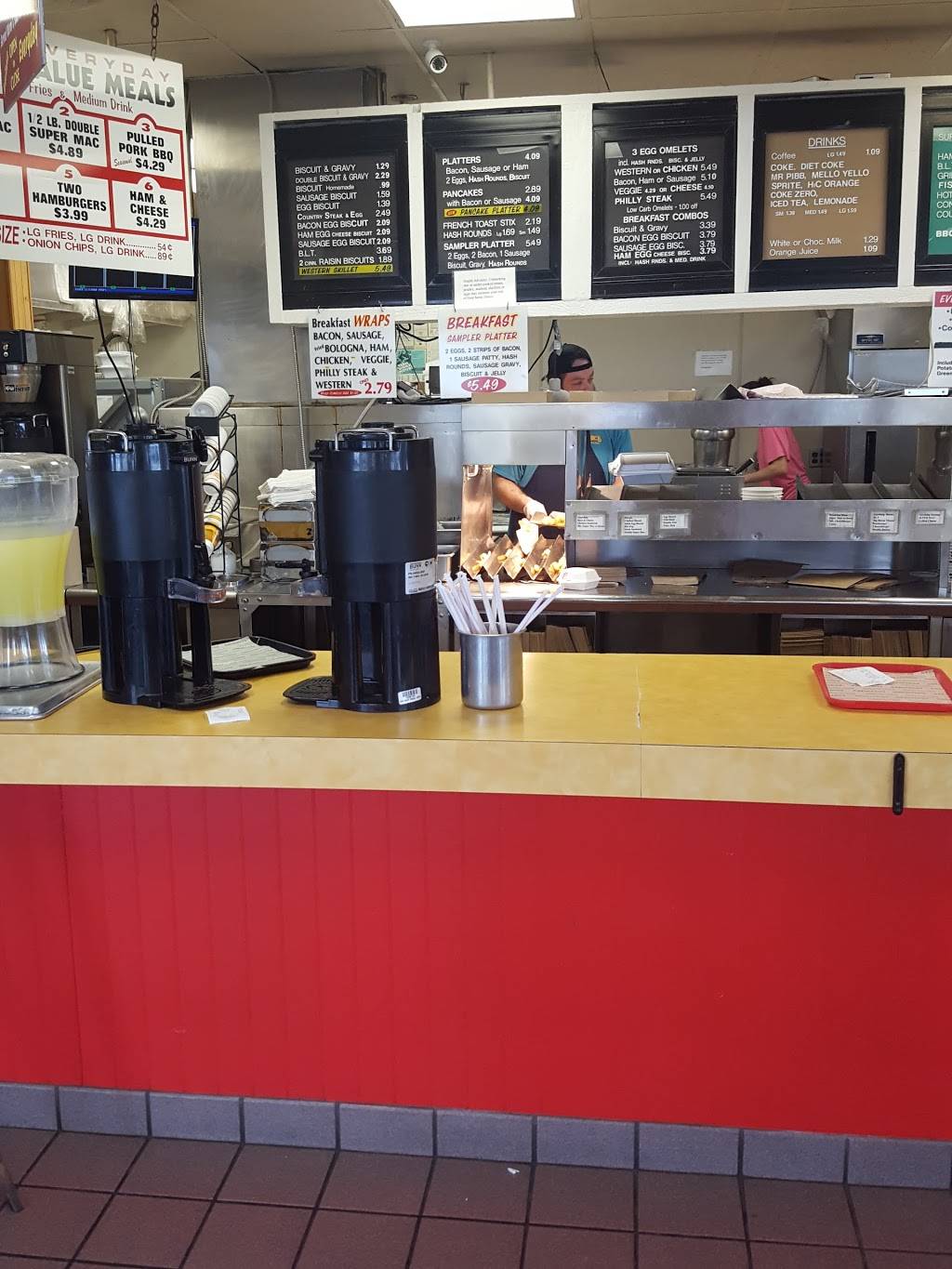 Macs Sandwiches & Salads | restaurant | 1307 S Batavia Ave, Muncie, IN 47302, USA | 7652891070 OR +1 765-289-1070