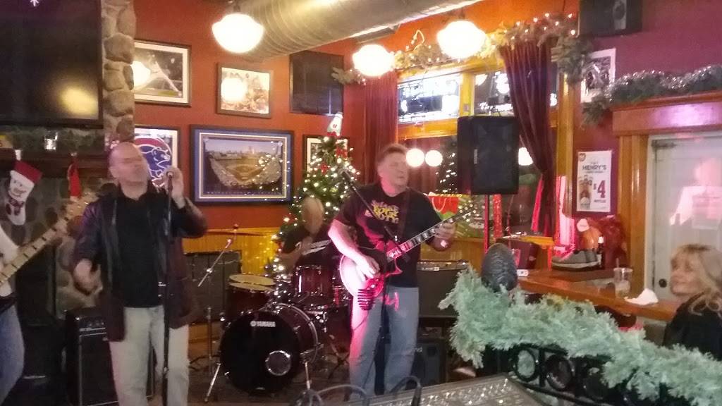 Rosie OHares Public House | night club | 702 Water St, East Dundee, IL 60118, USA | 8474261116 OR +1 847-426-1116