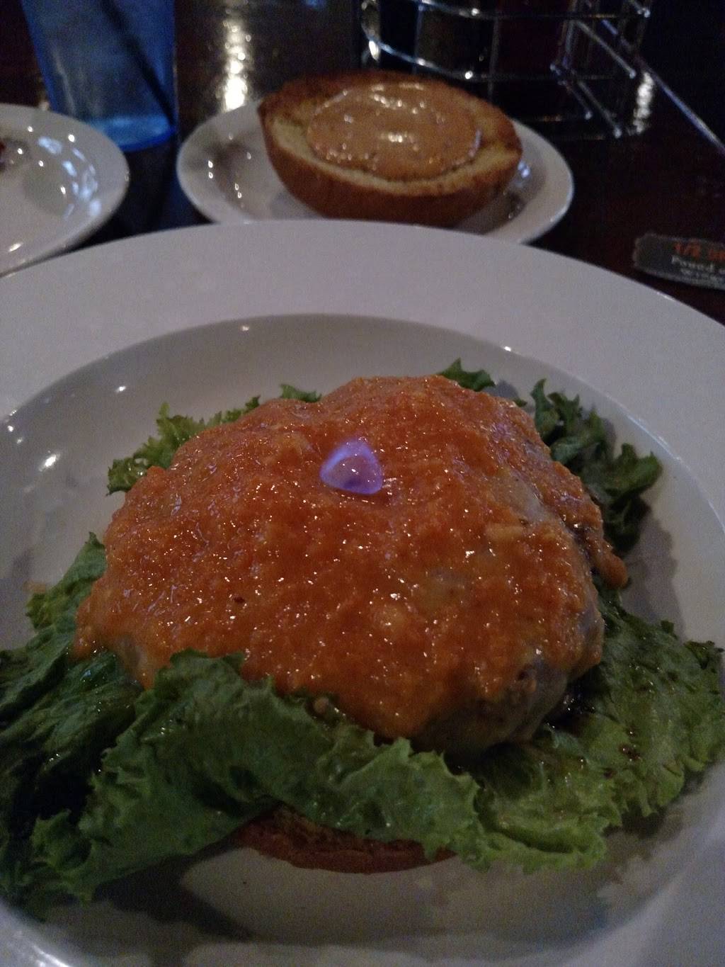 Celebrities Sports Grill | restaurant | 12013 5th St, Yucaipa, CA 92399, USA | 9097970900 OR +1 909-797-0900