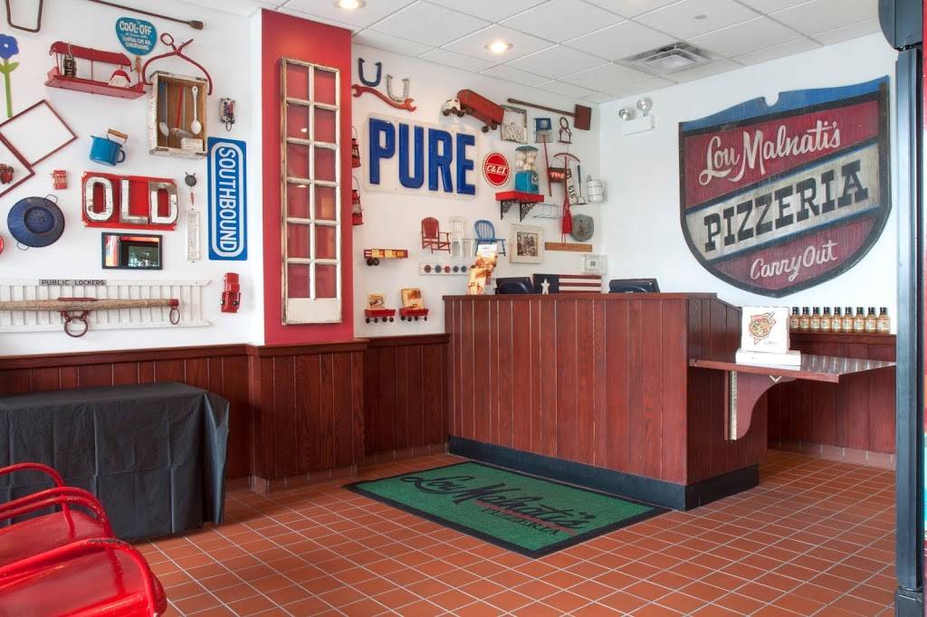 Lou Malnatis Pizzeria | meal delivery | 840 S Waukegan Rd, Lake Forest, IL 60045, USA | 8477351515 OR +1 847-735-1515
