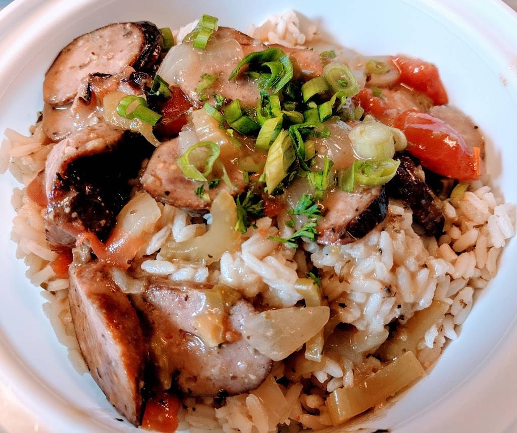 Chef Waynes Cajun On The Go | restaurant | 350 Worthington St, Springfield, MA 01103, USA | 4134177050 OR +1 413-417-7050