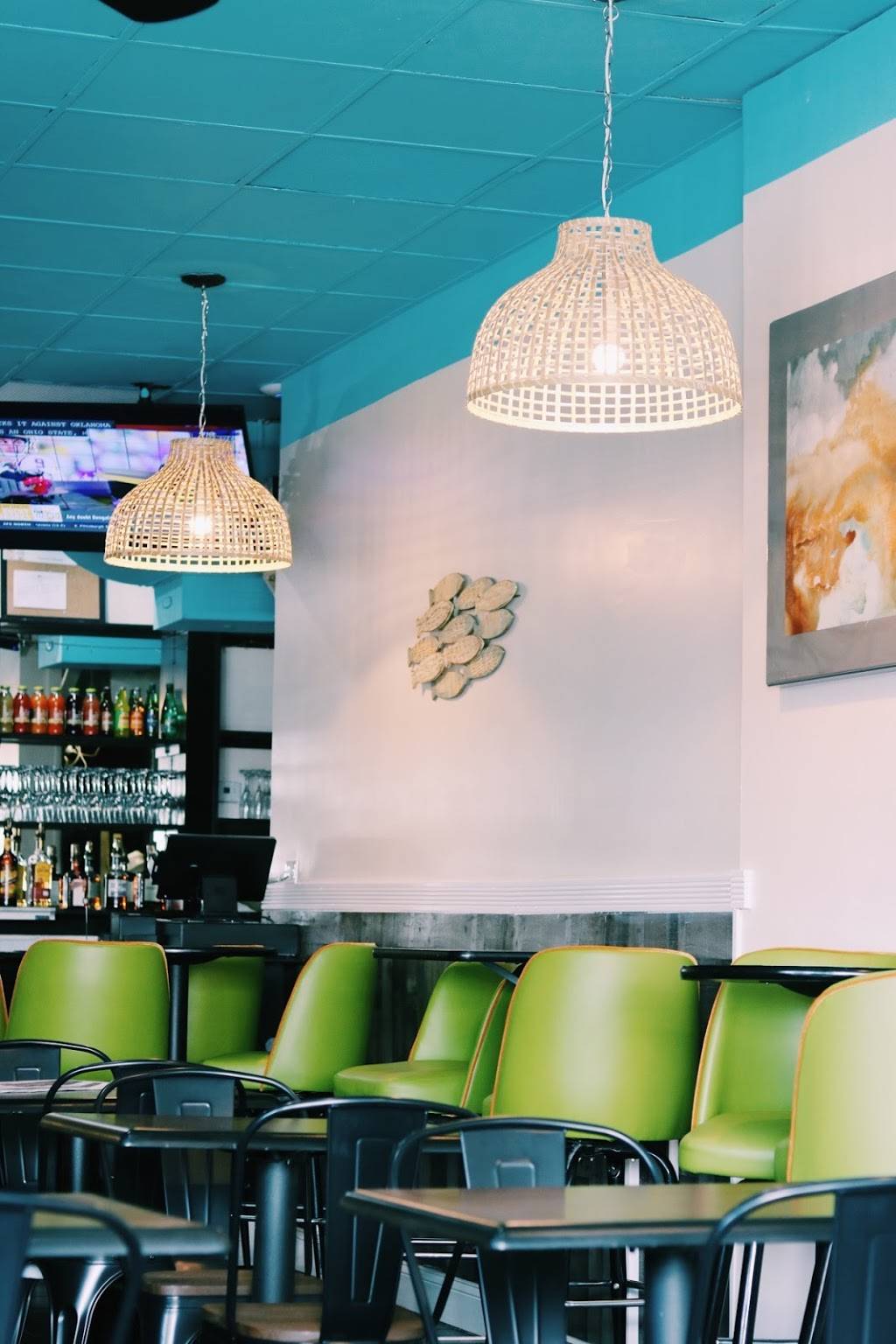 Irie Ting Jamaican Grill | restaurant | 100 E Cary St, Richmond, VA 23219, USA | 8043081132 OR +1 804-308-1132