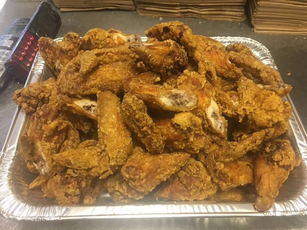 Red Apple | restaurant | 9954 Lake Forest Blvd #6, New Orleans, LA 70127, USA | 5042422425 OR +1 504-242-2425