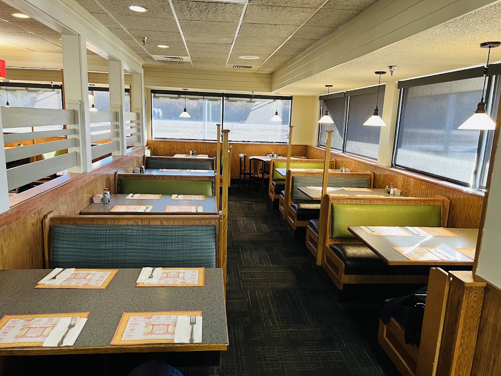 Sunny Asian Gourmet | restaurant | 811 N Frontage Rd, Wisconsin Dells, WI 53965, USA | 6082540088 OR +1 608-254-0088