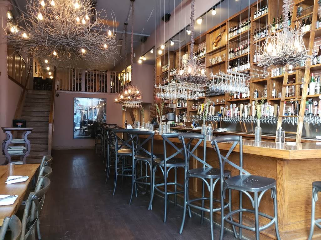 Bridge Tap House & Wine Bar | restaurant | 1004 Locust St, St. Louis, MO 63101, USA | 3142418141 OR +1 314-241-8141