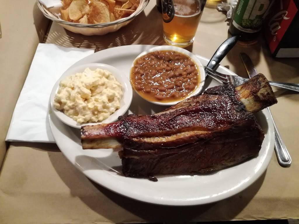 Harbor Q Smokehouse & Catering | restaurant | 84 Old Shore Rd, Port Washington, NY 11050, USA | 5168834227 OR +1 516-883-4227