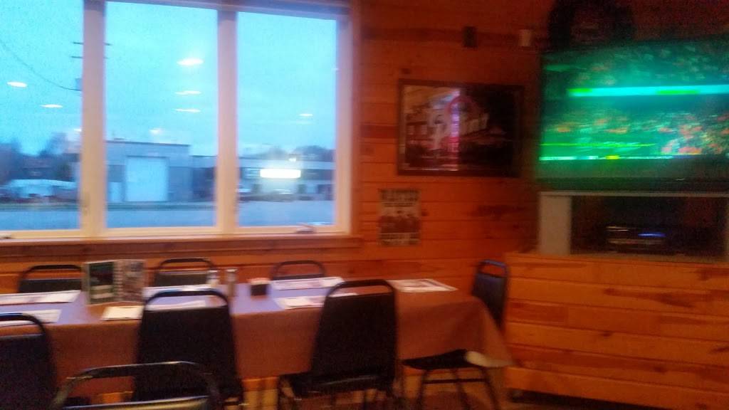 Arrow Sports Club | restaurant | 6202 Schofield Ave, Weston, WI 54476, USA | 7153592363 OR +1 715-359-2363