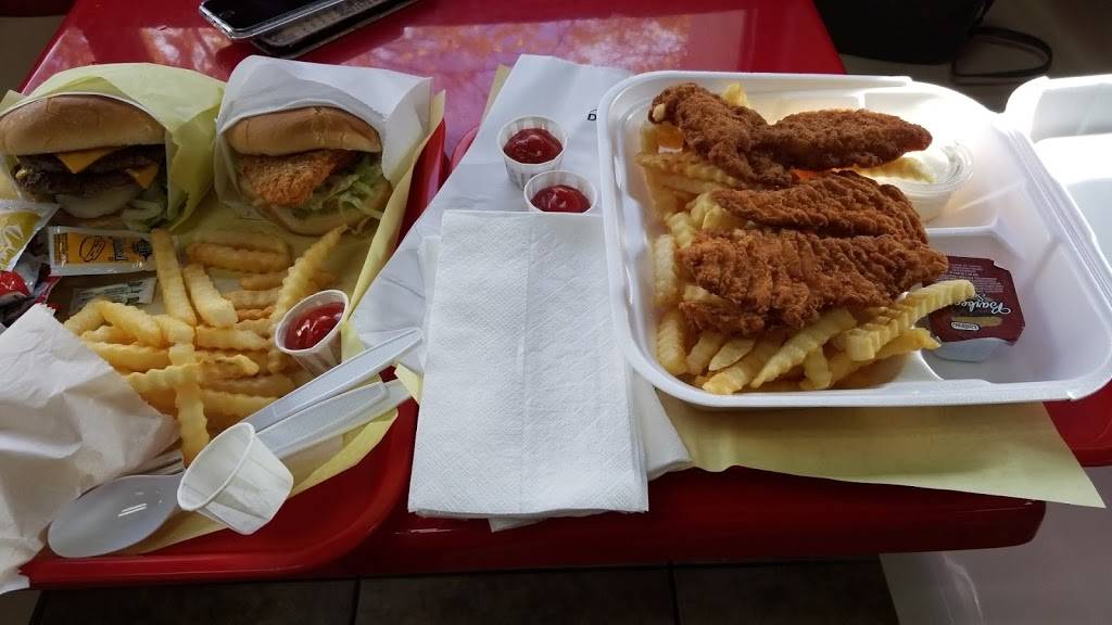 Fancy Burger | restaurant | 6765 N West Ave, Fresno, CA 93711, USA | 5594510705 OR +1 559-451-0705