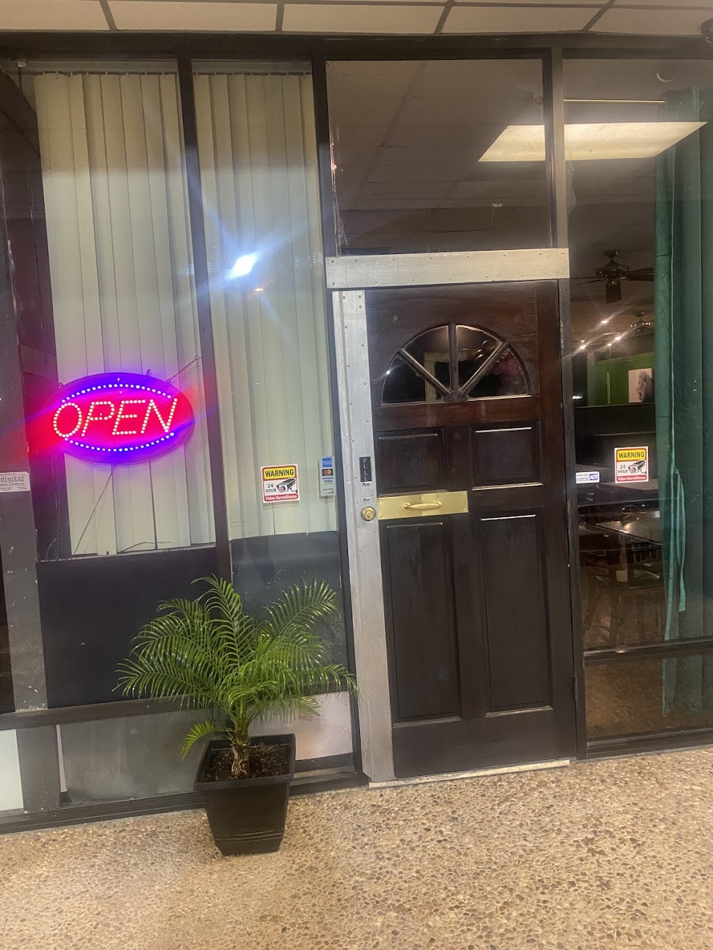 Emerald Vibe Dining | restaurant | 13505 Westheimer Rd, Houston, TX 77077, USA | 2815302600 OR +1 281-530-2600