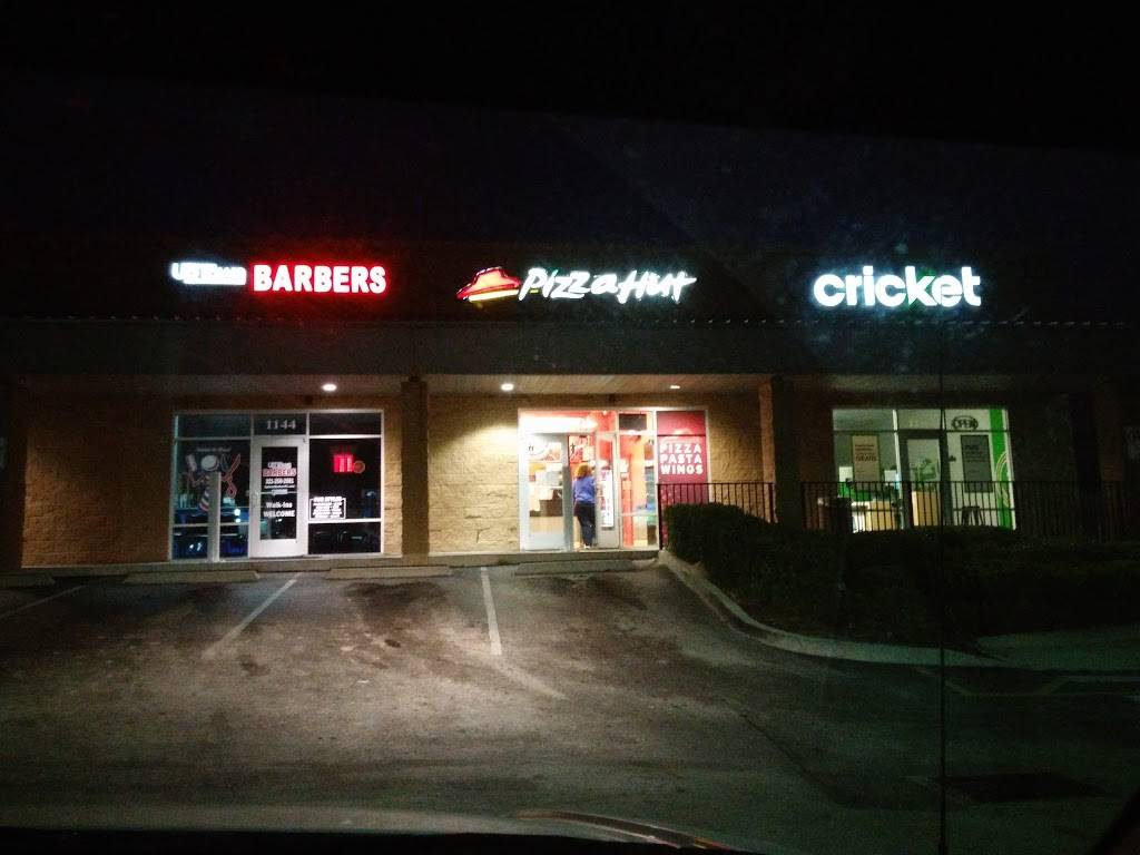 Pizza Hut | restaurant | 1148 N Rock Springs Rd, Apopka, FL 32712, USA | 4078808672 OR +1 407-880-8672